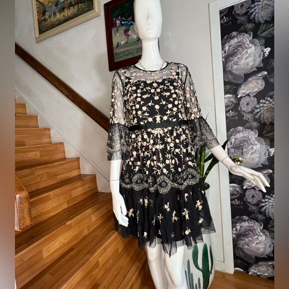 BHLDN x NEEDLE & THREAD CLIMBING BLOSSOM EMBELLISHED EMBROIDERED
MINI DRESS - Picture 5 of 10